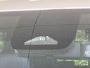 ノア ハイブリッドＳ－Ｚ　両側電動ドア　純正１０型ナビ　全周囲カメラ　衝突軽減装置　レーダークルーズ　禁煙車　ハーフレザーシート　シートヒーター　前後ドラレコ　コーナーセンサー　レーンキープ　スマートキー　ＬＥＤヘッド＆フォグ（6枚目）