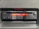 ターボ　電動スライドドア　ＳＤナビ　バックカメラ　衝突軽減装置　禁煙車　シートヒーター　ドラレコ　スマートキー　ＨＩＤヘッド　ＥＴＣ　クルコン　車線逸脱警報　誤発進抑制機能　先行車発進告知　オートライト（33枚目）