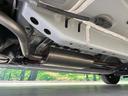Ｂ　衝突軽減装置　禁煙車　コーナーセンサー　レーンキープ　オートハイビーム　誤発進抑制機能　先行車発進告知　オートライト　ＣＤ　ＡＵＸ　ＡＭ／ＦＭラジオ機能　アイドリングストップ　ヘッドライトレベライザー（22枚目）