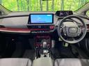 プリウス Z 4WD ガラスルーフ モデリスタエアロ 純正12型ナビ 全周囲カメラ 衝突軽減装置 レーダークルーズ AC100V電源 禁煙車 パワーバックドア シートエアコン 合皮ーシート ドラレコ ETC2.0 中古車画像_2