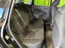 後部座席も気になるようなキズ・汚れやへたり等、大きなダメージはなく、良好な状態です。