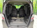 後席を格納すると、これだけの広さが！シーンに合わせたシートアレンジで、大きな荷物も積むことが出来ます♪