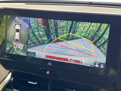 【パノラミックビューモニター】専用のカメラにより、上から見下ろしたような視点で３６０度クルマの周囲を確認することができます☆死角部分も確認しやすく、狭い場所での切り返しや駐車もスムーズに行えます。 4