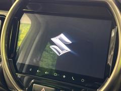 �ڽ��������ʥӡۿ͵��ν����ʥӤ������������ǥ�����ǽ�⽼�¤��Ƥ��ꡢ�£�������������³����Ф������Υ��ޥۤ�ͣУ��ץ쥤�䡼�β��ڤ������ǽ�������α�ž������˳ڤ����ʤ�ޤ����� 3