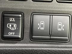 �ڥϥ󥺥ե꡼��ǽ�դ�ξ¦�ѥ���饤�ɥɥ��ۥ��饤�ɥɥ��β���­�������Ƥ��������ȡ���ưŪ�˥��饤�ɥɥ������Ĥ��ޤ�����ʪ��ξ�꤬�դ����ä����֤Ǥ⡢�ɥ��γ��Ĥ��Ǥ��ƤȤäƤ������� 3