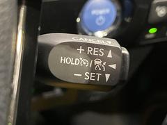 �ڥ졼�������롼������ȥ�����۹�®ƻϩ�Ǥ�Ĺ��Υ���Ԥ��ڤˡ�����ư��®�٤��ݤĥ��롼������ȥ����뤬�����ͷڸ������ƥ��Ϣ�Ȥ��������μ�ξ���Τ��Ƽִ֤��ݤĤ褦��®��Ĵ�ᤷ�Ƥ���ޤ����� 6