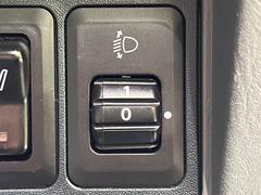 �ڥإåɥ饤�ȥ�٥饤�����ۥإåɥ饤�Ȥθ�����Ĵ�����뤳�Ȥ��и��֤������֤���������Ϳ������֤���������ԤǤ��ޤ��� 5