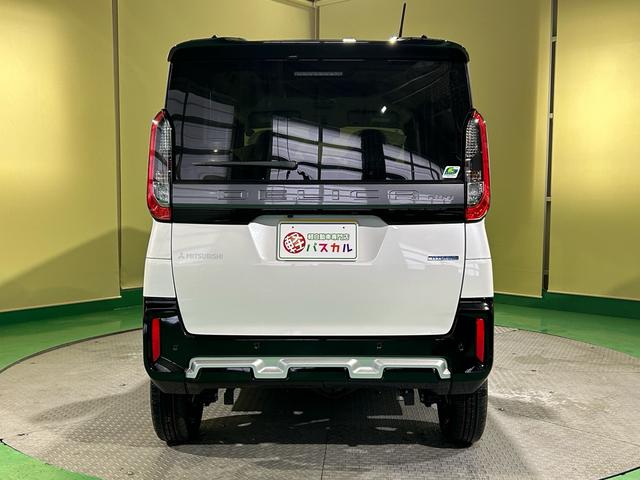 Ｇ　プレミアム　４ＷＤ　届出済未使用車　ｅ－Ａｓｓｉｓｓｔ　両側電動スライドドア　クルーズコントロール　マルチアラウンドモニター　運転席・助手席シートヒーター　ステアリングヒーター　電動パーキング　純正アルミホイール(42枚目)