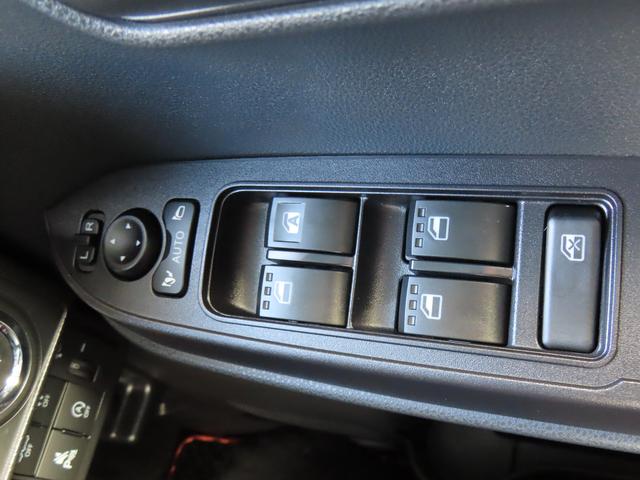 タント ファンクロス　２ＷＤ　ＣＶＴ　６６０ｃｃ　両側電動スライドドア　ディスプレイオーディオ　バックモニター　衝突被害軽減ブレーキ　横滑り防止装置　ＡＢＳ　アイドリングストップ　プッシュボタンスタート（51枚目）