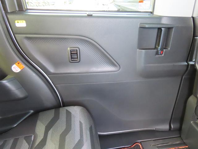 タント ファンクロス　２ＷＤ　ＣＶＴ　６６０ｃｃ　両側電動スライドドア　ディスプレイオーディオ　バックモニター　衝突被害軽減ブレーキ　横滑り防止装置　ＡＢＳ　アイドリングストップ　プッシュボタンスタート（67枚目）