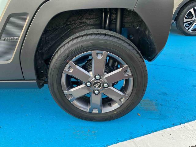 タフト Gターボ ダーククロムベンチャー 4WD 660cc 4WD CVT スカイフィールトップ ディスプレイオーディオ ドラレコ クルーズコントロール 衝突被害軽減ブレーキ 横滑り防止装置 ABS アイドリングストップ プッシュボタンスタート(22枚目)