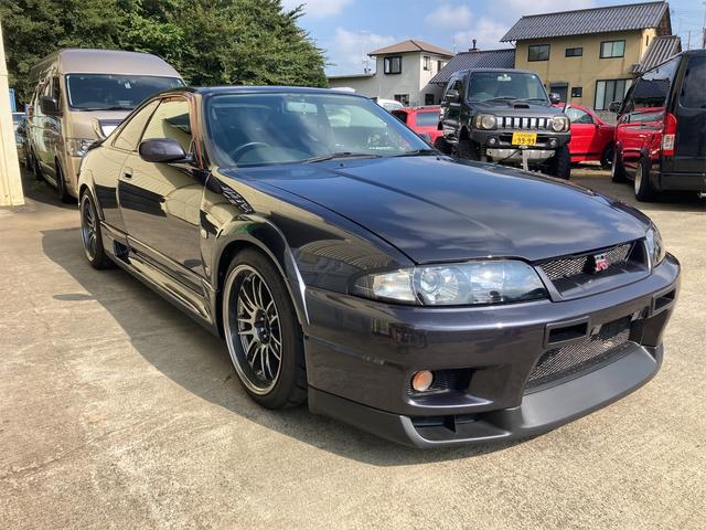 ＧＴ－Ｒ　４ＷＤ　ＲＡＹＳＲＥ３０ＡＷ　ニスモリアバンパー　ニスモサイドステップ　キセノンヘッドライト　ニスモスピードメーター　ニスモ３連メーター　ＴＥＩＮ車高調ＥＤＦＣ　トラストシャクションパイプ　後期(13枚目)