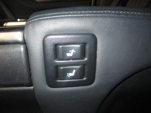 ヴェルファイア ３．５ＺＡ　Ｇエディション　純正９インチナビ　フルセグＴＶ４ＷＤ車　両側電動スライドドア　電動シート　パワーゲート　オットマン　オートクルーズコントロール　スマートキー　ＬＥＤライト　３列シート　メモリーナビ　ＥＴＣ　ソナー（54枚目）