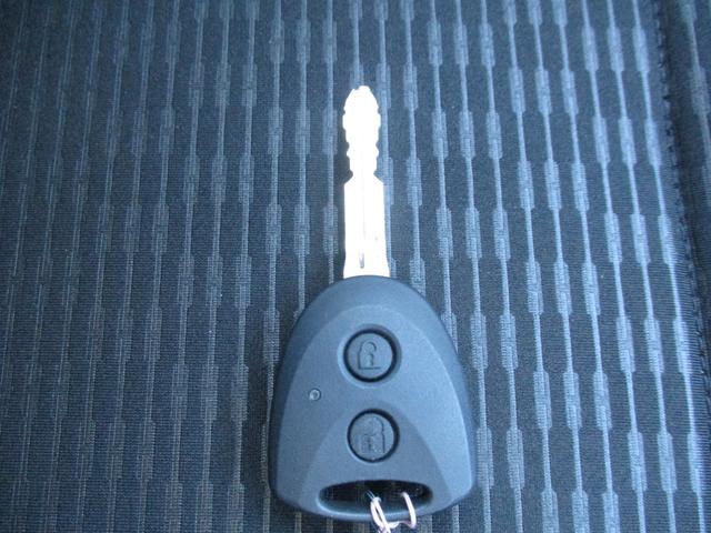 サンバーバン トランスポーター 4WD MT 衝突被害軽減システム クリアランスソナー 両側スライドドア キーレスエントリー アイドリングストップ ESC エアコン パワーステアリング パワーウィンドウ 運転席エアバッグ(11枚目)