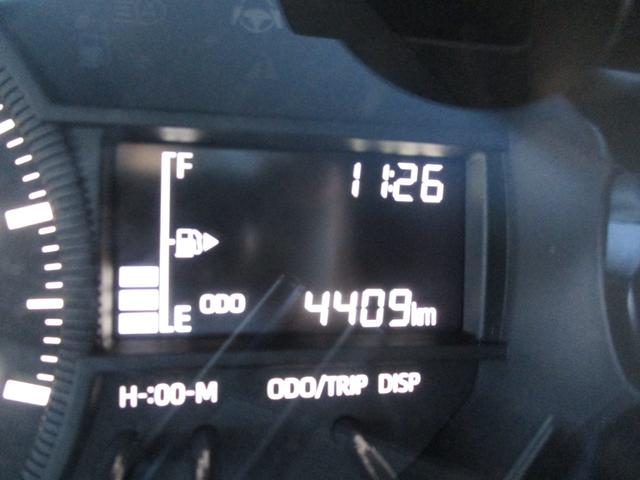 サンバーバン トランスポーター 4WD MT 衝突被害軽減システム クリアランスソナー 両側スライドドア キーレスエントリー アイドリングストップ ESC エアコン パワーステアリング パワーウィンドウ 運転席エアバッグ(33枚目)