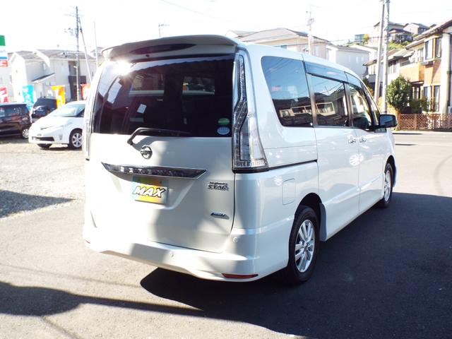 セレナ ハイウェイスター　Ｖセレクション＋セーフティ　Ａセフ　４ＷＤ　ナビ　ＴＶ　バックカメラ　全周囲カメラ　ドラレコ　エンジンスターター　ＥＴＣ　クルーズコントロール　両側パワースライドドア　ＬＥＤライト　オートライト　スマートキー　Ｐスタート　純正アルミ（8枚目）