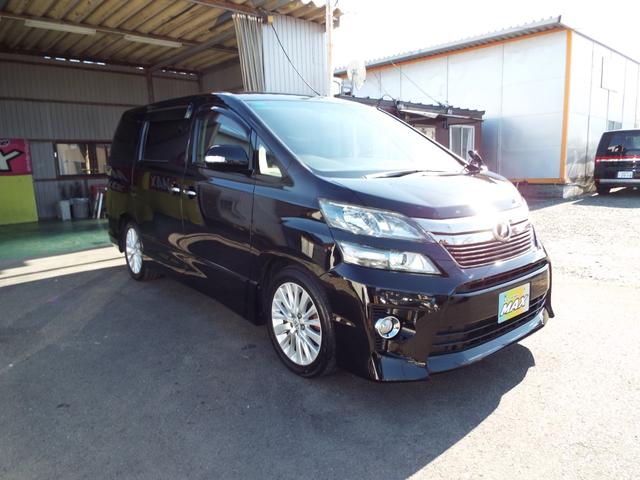 ヴェルファイア ２．４Ｚ　後期型　ナビ　テレビ　バックカメラ　ＥＴＣ　フリップダウン　クルーズコントロール　両側パワースライドドア　ＨＩＤライト　オートライト　フォグランプ　スマートキー　プッシュスタート　純正アルミホイール（4枚目）