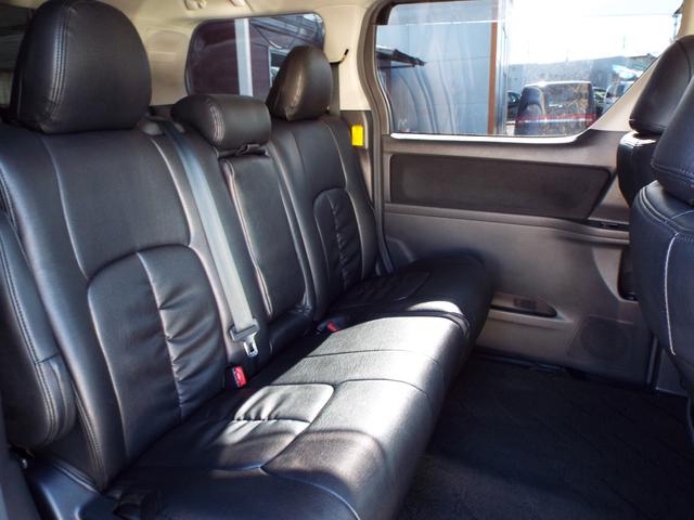 ヴェルファイア ２．４Ｚ　後期型　ナビ　テレビ　バックカメラ　ＥＴＣ　フリップダウン　クルーズコントロール　両側パワースライドドア　ＨＩＤライト　オートライト　フォグランプ　スマートキー　プッシュスタート　純正アルミホイール（13枚目）