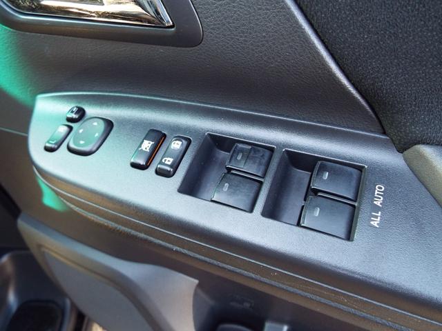 ヴェルファイア ２．４Ｚ　後期型　ナビ　テレビ　バックカメラ　ＥＴＣ　フリップダウン　クルーズコントロール　両側パワースライドドア　ＨＩＤライト　オートライト　フォグランプ　スマートキー　プッシュスタート　純正アルミホイール（29枚目）