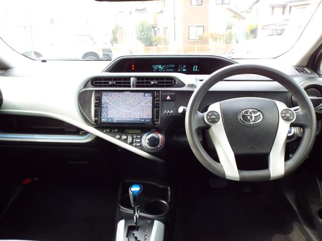 アクア Ｓ　ハイブリッド車　ナビ　テレビ　バックカメラ　ＥＴＣ　エンジンスターター　ＨＩＤヘッドライト　オートライト　フォグランプ　スマートキー　キーレス　プッシュスタート　オートエアコン　フルフラットシート（18枚目）