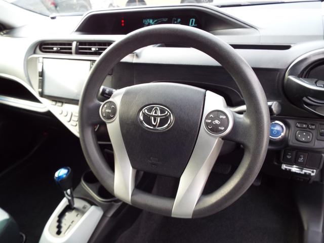 アクア Ｓ　ハイブリッド車　ナビ　テレビ　バックカメラ　ＥＴＣ　エンジンスターター　ＨＩＤヘッドライト　オートライト　フォグランプ　スマートキー　キーレス　プッシュスタート　オートエアコン　フルフラットシート（22枚目）