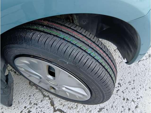 キューブ 1.5X インディゴ +プラズマ タイヤ新品 WSRS スマキー フルオートエアコン パワーステアリング パワーウィンドウ ABS キーレスキー ワンセグTV メモリーナビ 運転席エアバッグ ワンオーナー TVナビ(16枚目)