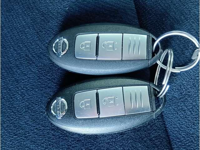 キューブ 1.5X インディゴ +プラズマ タイヤ新品 WSRS スマキー フルオートエアコン パワーステアリング パワーウィンドウ ABS キーレスキー ワンセグTV メモリーナビ 運転席エアバッグ ワンオーナー TVナビ(20枚目)