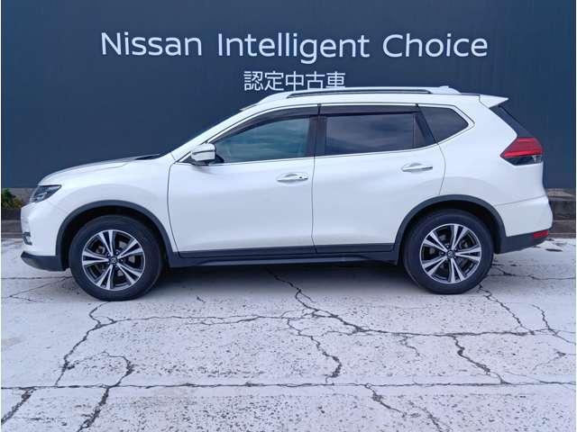 エクストレイル 2.0 20Xi 2列車 純正9インチメモリーナビゲーション アイドリングストップ車 LEDヘットライト Rカメラ 盗難防止装置 インテリキー レーンキープアシスト ETC ドライブレコーダー 記録簿 キーフリー TVナビ オートエアコン アルミホイール ABS(6枚目)