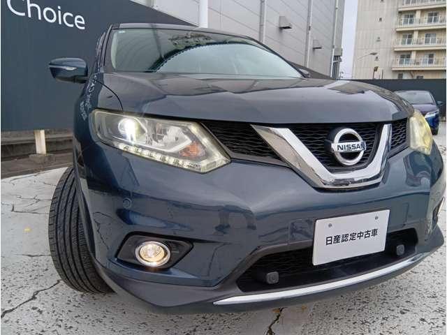 エクストレイル ２．０　２０Ｘ　エマージェンシーブレーキパッケージ　２列車　４ＷＤ　純正メモリーナビ　ＬＥＤヘッドライト　スマキ－　アイドリングＳＴＯＰ　セキュリティ　ＡＷＤ　アルミ　ナビ＆ＴＶ　メモリーナビゲーション　ＬＥＤヘッドランプ　エアコン　ワンセグ　パワーステアリング　キーレス　ＥＴＣ車載器　パワーウインドウ（3枚目）