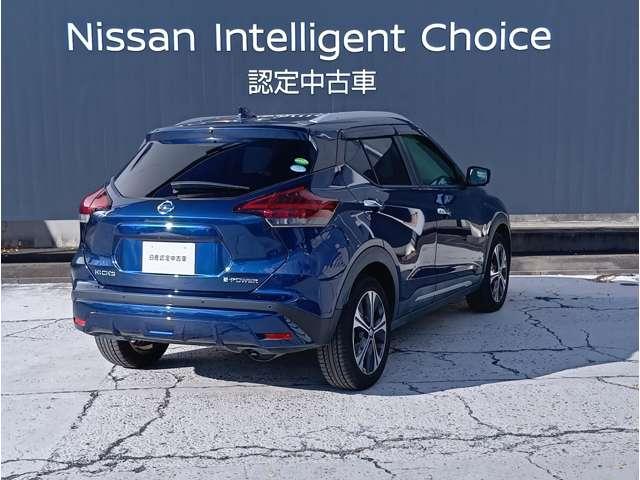 キックス 1.2 X (e-POWER) メモリーナビMM320D-L 純正メモリーナビMM320D-L・アラウンドビューモニター・スマートルームミラー・プロパイロット・ETC・LEDヘッドライト・SOSコール・車線逸脱警報・横滑り防止・インテリジェントキー(7枚目)