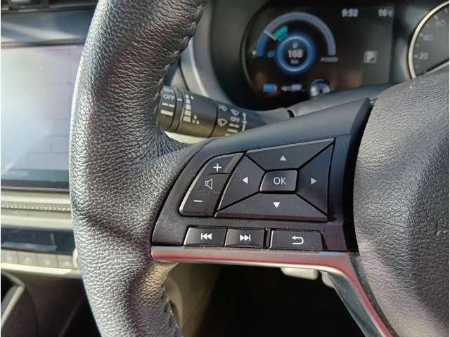 キックス 1.2 X (e-POWER) メモリーナビMM320D-L 純正メモリーナビMM320D-L・アラウンドビューモニター・スマートルームミラー・プロパイロット・ETC・LEDヘッドライト・SOSコール・車線逸脱警報・横滑り防止・インテリジェントキー(12枚目)