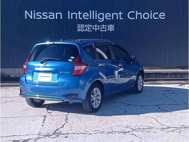 ノート 1.2 e-POWER X 日産純正メモリーナビ・アラウンドビューモ 禁煙 360°カメラ 記録簿付 Rカメラ 運転席助手席エアバック レーンキープ AUTOエアコン 1オーナー 盗難防止システム ナビTV AW サイドカメラ 運転席エアバッグ キーレスエントリー(6枚目)