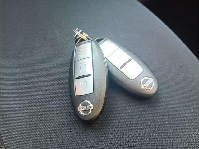 ノート 1.2 e-POWER X 日産純正メモリーナビ・アラウンドビューモ 禁煙 360°カメラ 記録簿付 Rカメラ 運転席助手席エアバック レーンキープ AUTOエアコン 1オーナー 盗難防止システム ナビTV AW サイドカメラ 運転席エアバッグ キーレスエントリー(20枚目)