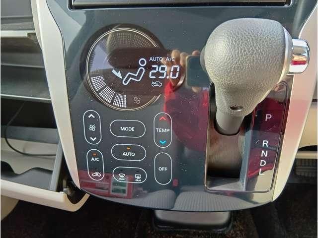 デイズ 660 X 純正メモリーナビ(MM113D-W)フルセグTV 純正メモリーナビ(MM113D-W)・フルセグTV・バック/アラウンドビューモニター・アイドリングストップ・ETC・インテリジェントキー・禁煙車・夏タイヤ新品入替済・社外アルミ・社外ドラレコ(13枚目)