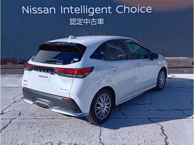 ノート １．２　ＡＵＴＥＣＨ　ＮＩＳＳＡＮ　Ｃｏｎｎｅｃｔナビゲーションシステム　全方位　衝突被害軽減装置　禁煙　点検記録簿　１オーナー　ＬＥＤヘッド　バックモニター　ドラレコ　インテリジェントキー　ＥＴＣ　エアバッグ　ナビ・ＴＶ　メモリーナビ　アルミホイール　オートエアコン（2枚目）