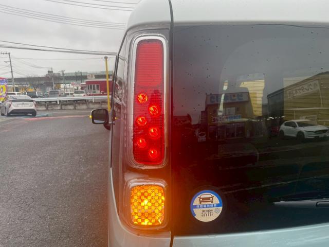 フレアワゴン 　７インチＳＤナビ　フルセグ　Ｂｌｕｅｔｏｏｔｈ　ＥＴＣ　アイドリングストップ　両側パワースライドドア　ドライブレコーダー　ＬＥＤヘッドライト　ハイブリッド（24枚目）