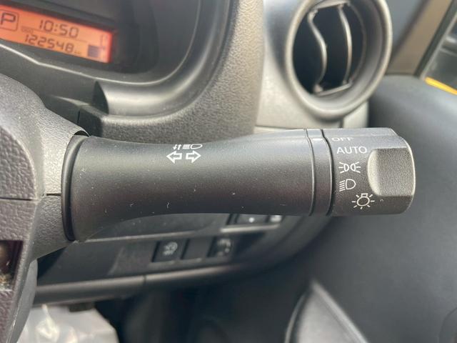 マーチ Ｘ　Ｖセレクション　禁煙車　ＭＩＴＳＵＢＩＳＨＩメモリーナビ　フルセグＴＶ　ブルートュース　ＤＶＤ再生　プッシュスタート　スマートキー　社外１５インチホイール　コーナーセンサー（42枚目）