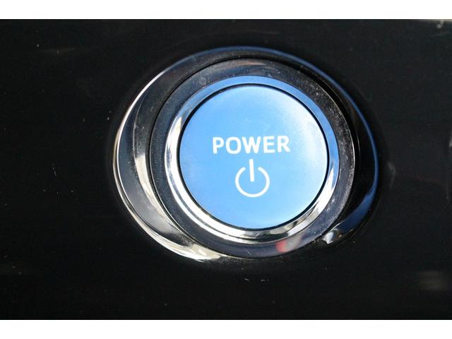 プリウスＰＨＶ Ａプレミアム　革シート　ミュージックプレイヤー接続可　バックカメラ　衝突被害軽減システム　ＥＴＣ　ドラレコ　ＬＥＤヘッドランプ　ワンオーナー（7枚目）