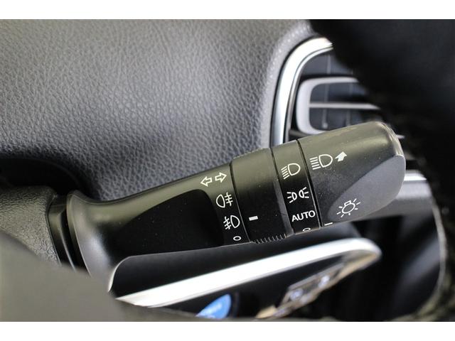 プリウスＰＨＶ Ａプレミアム　革シート　ミュージックプレイヤー接続可　バックカメラ　衝突被害軽減システム　ＥＴＣ　ドラレコ　ＬＥＤヘッドランプ　ワンオーナー（11枚目）