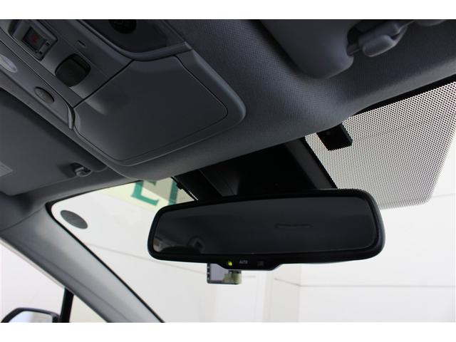 プリウスＰＨＶ Ａプレミアム　革シート　ミュージックプレイヤー接続可　バックカメラ　衝突被害軽減システム　ＥＴＣ　ドラレコ　ＬＥＤヘッドランプ　ワンオーナー（13枚目）