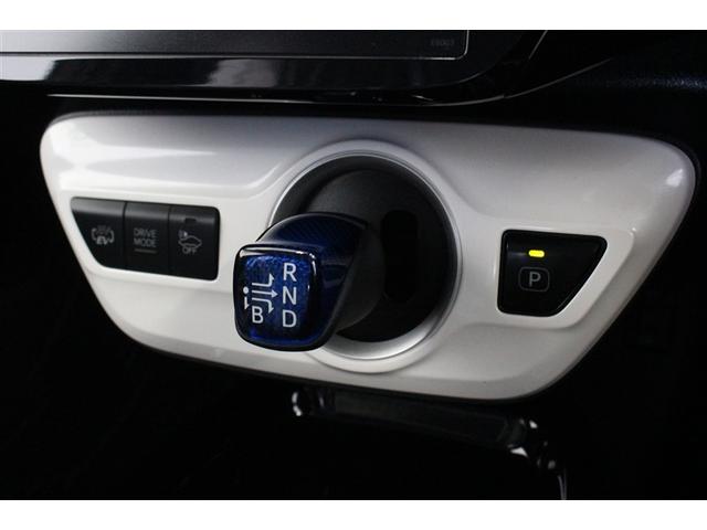 プリウスＰＨＶ Ａプレミアム　革シート　ミュージックプレイヤー接続可　バックカメラ　衝突被害軽減システム　ＥＴＣ　ドラレコ　ＬＥＤヘッドランプ　ワンオーナー（16枚目）