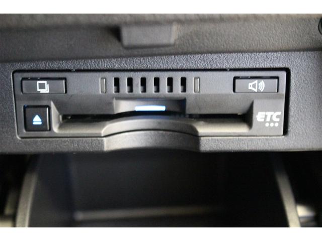 アルファード ２．５Ｓ　Ｃパッケージ　ＤＶＤ再生　ミュージックプレイヤー接続可　後席モニター　バックカメラ　衝突被害軽減システム　ＥＴＣ　両側電動スライド　ＬＥＤヘッドランプ　乗車定員７人　３列シート（9枚目）