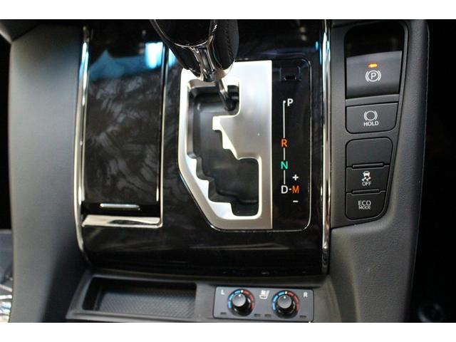 アルファード ２．５Ｓ　Ｃパッケージ　ＤＶＤ再生　ミュージックプレイヤー接続可　後席モニター　バックカメラ　衝突被害軽減システム　ＥＴＣ　両側電動スライド　ＬＥＤヘッドランプ　乗車定員７人　３列シート（18枚目）