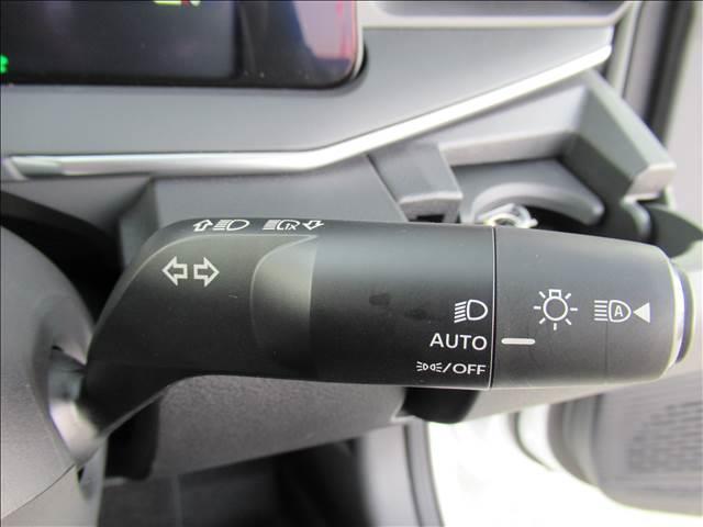 4WD SDナビ バックカメラ Bluetooth接続 禁煙車 ドライブレコーダー エマージェンシーブレーキ 踏み間違い衝突防止アシスト 車線逸脱防止支援システム(27枚目)