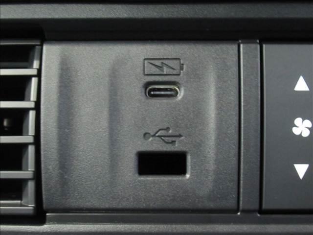 Ｎ－ＢＯＸカスタム ベースグレード　届出済未使用車　電動スライドドア　アダプティブクルーズコントロール　シートヒーター　踏み間違い防止装置　横滑り防止装置　電動パーキングブレーキ　ステアリングスイッチ　ＬＥＤヘッド　ロールサンシェイド（39枚目）