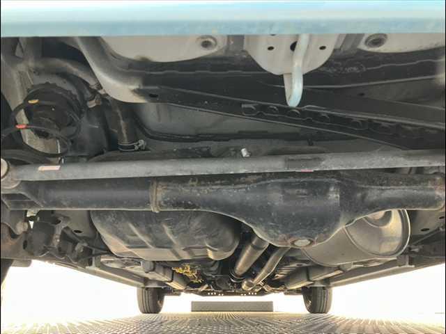 ミライース Ｌ　ＳＡＩＩＩ　禁煙車　４ＷＤ　衝突回避支援ブレーキ機能　衝突警報機能　車線逸脱警報機能　誤発進抑制制御機能　先行車発進お知らせ機能　オートライト　オートハイビーム　コーナーセンサー　ツートーンファブリックシート（20枚目）