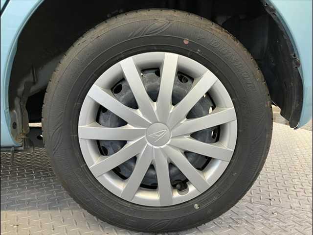ミライース Ｌ　ＳＡＩＩＩ　禁煙車　４ＷＤ　衝突回避支援ブレーキ機能　衝突警報機能　車線逸脱警報機能　誤発進抑制制御機能　先行車発進お知らせ機能　オートライト　オートハイビーム　コーナーセンサー　ツートーンファブリックシート（29枚目）