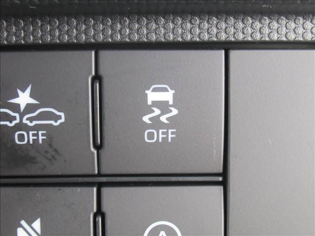タフト Ｇ“クロム　ベンチャー”　届出済未使用車　スマートアシスト　衝突回避支援ブレーキ　コーナーセンサー　アダプティブドライビングビーム　シートヒーター　　横滑り防止装置　ステアリングリモコン　アイドリングストップ（10枚目）