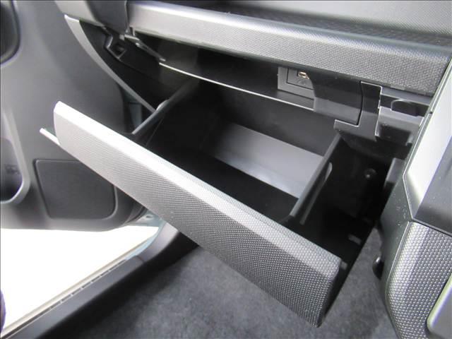 タフト Ｇ“クロム　ベンチャー”　届出済未使用車　スマートアシスト　衝突回避支援ブレーキ　コーナーセンサー　アダプティブドライビングビーム　シートヒーター　　横滑り防止装置　ステアリングリモコン　アイドリングストップ（32枚目）