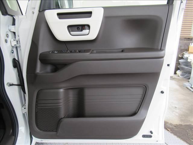 Ｎ－ＢＯＸ Ｌ　禁煙車　ＳＤナビ　電動スライドドア　ＥＴＣ　ホンダセンシング　コーナーセンサー　踏み間違い防止装置　Ｂｌｕｅｔｏｏｔｈ　バックカメラ　ＬＥＤ　ドライブレコーダー　オートエアコン　シートヒーター（48枚目）